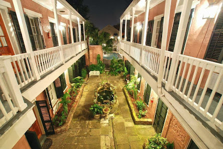 Lamothe House Hotel